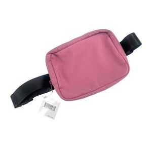 NWT Belt Bag